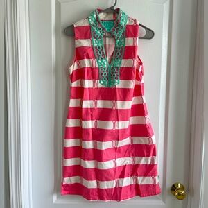 Pink and White Sail to Sable Dress with Teal Accents in Women’s Size Medium
